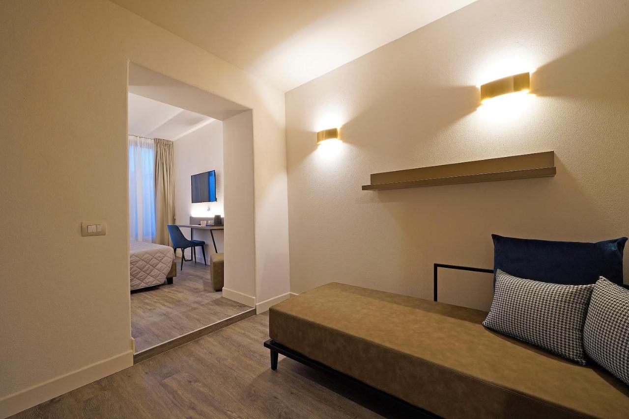 Hotel Du Lac Gardone Riviera Dış mekan fotoğraf